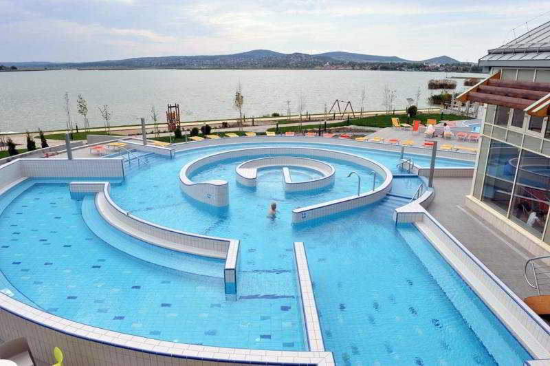Velence Resort And Spa Exterior photo